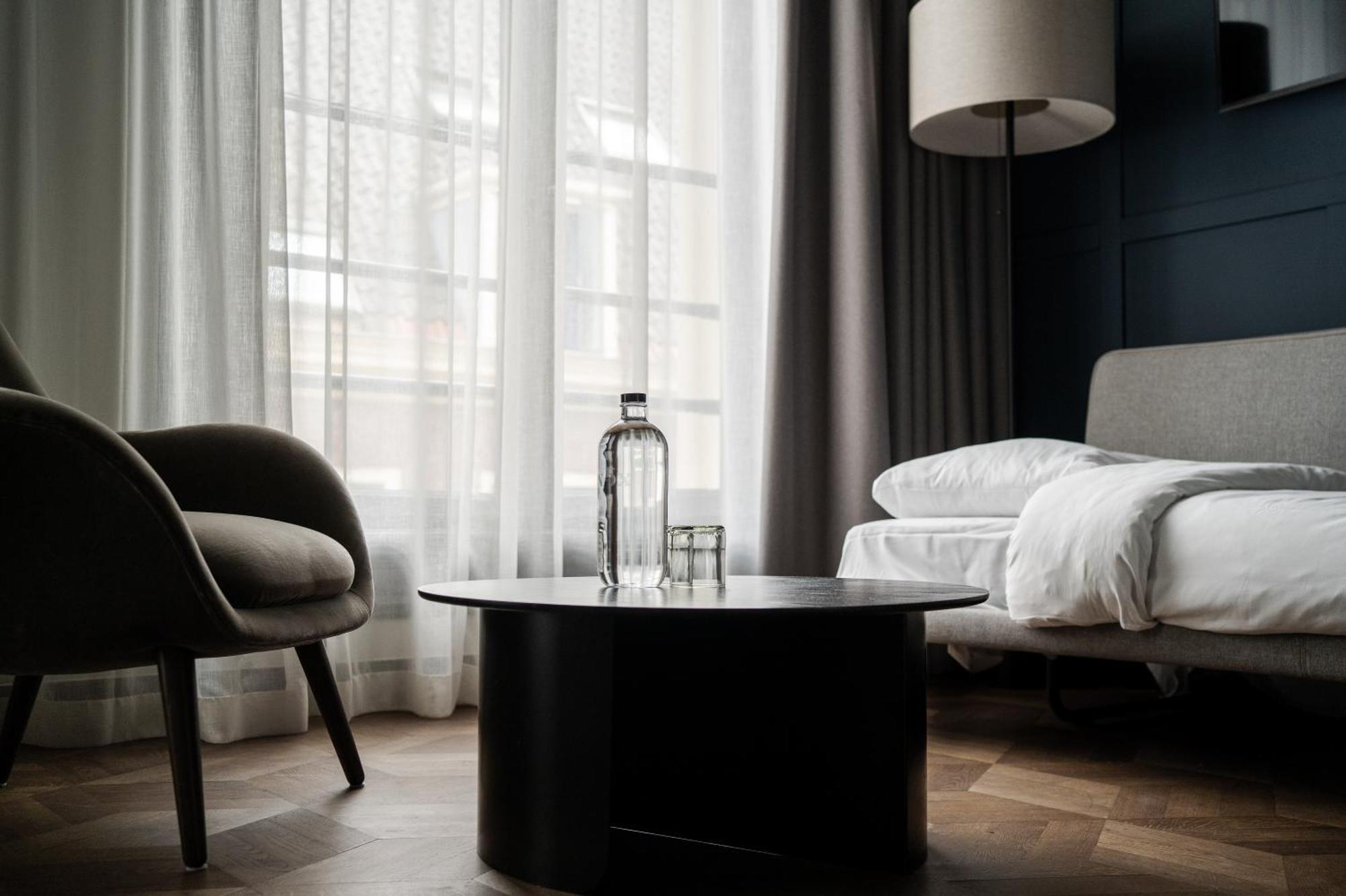 The Nox Hotel Utrecht Exteriör bild